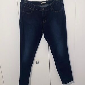 Levis 811 “ Curvy Skinny”Dark Blue Women's Jeans